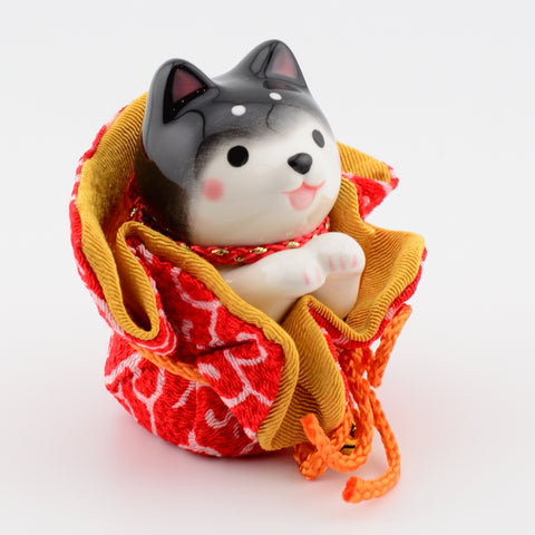 Yakushigama Begging Shiba Inu in Fortune Pouch