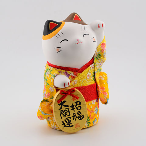 Yakushigama Chirimen Kimono Lucky Cat (Maneki-Neko)